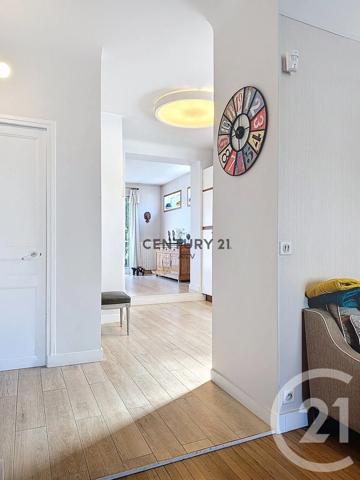 Maison à vendre  6 pièces - 167 m 2   VITRY SUR SEINE  - 94
