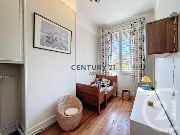 Maison à vendre  6 pièces - 167 m 2   VITRY SUR SEINE  - 94