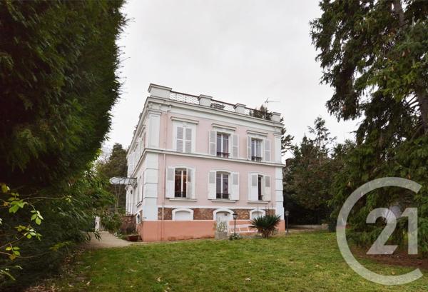 Maison à vendre  6 pièces - 167 m 2   VITRY SUR SEINE  - 94