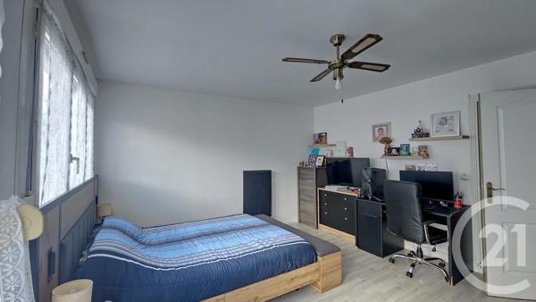 Appartement F5 à vendre  5 pièces - 72,98 m 2   DRANCY  - 93