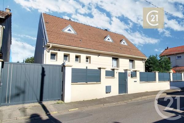 Maison à vendre  13 pièces - 233,34 m 2   LIVRY GARGAN  - 93
