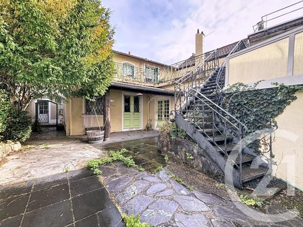 Maison à vendre  13 pièces - 233,34 m 2   LIVRY GARGAN  - 93