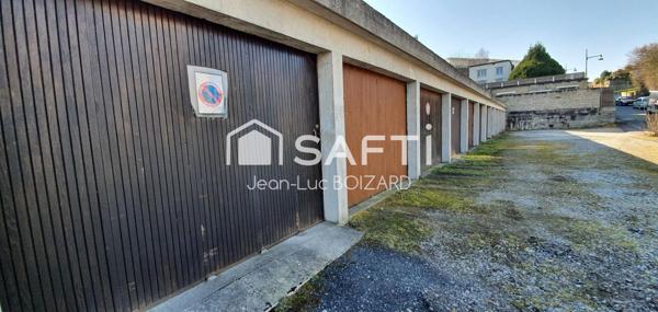 PROCHE CENTRE VILLE A VENDRE GARAGE