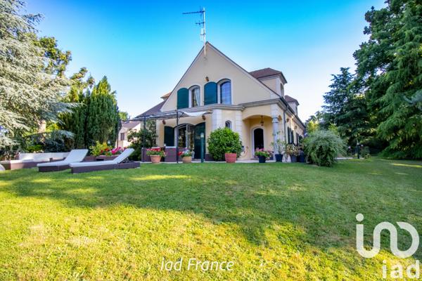 Maison à vendre 8 pièces 176 m² Maurepas