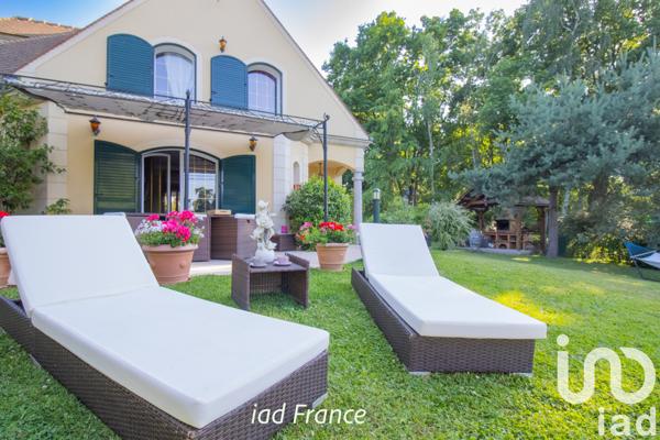 Maison à vendre 8 pièces 176 m² Maurepas