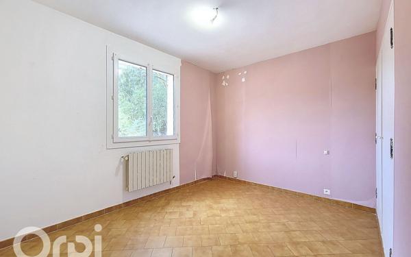 Maison à vendre    9 pièces •  Évenos