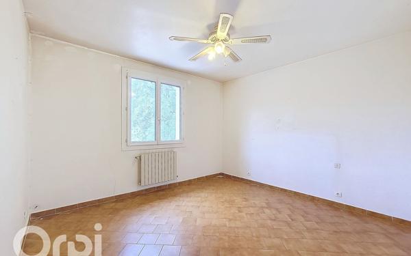 Maison à vendre    9 pièces •  Évenos