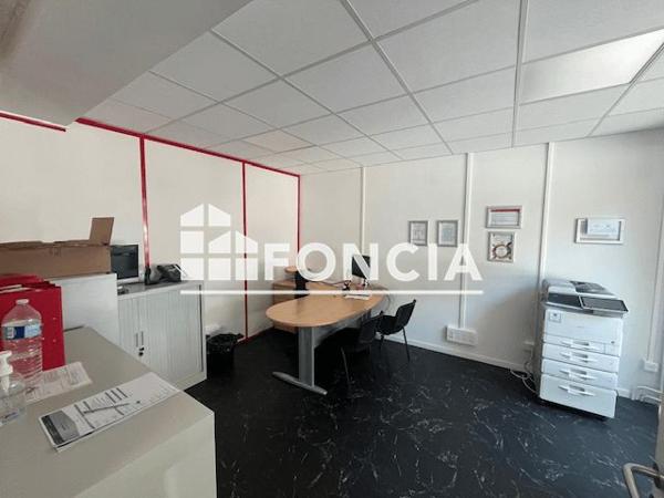 Location Local commercial 1 pièce - 91 AVENUE CHARLES BOUTET Charleville Mezieres 08000