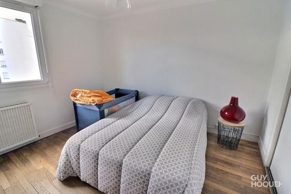 VANNES CENTRE - T2 - DERNIER ETAGE AVEC TERRASSE