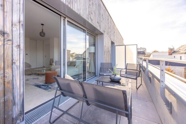 Appartement T4 avec terrasse