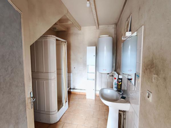 Maison à rénover, Sommières Du Clain, 30 minutes de Poitiers