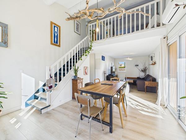 Appartement Saint Cannat 4 pièces 90 m2 + terrasse + garage + 2 places de stationnement !