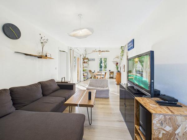 Appartement Saint Cannat 4 pièces 90 m2 + terrasse + garage + 2 places de stationnement !