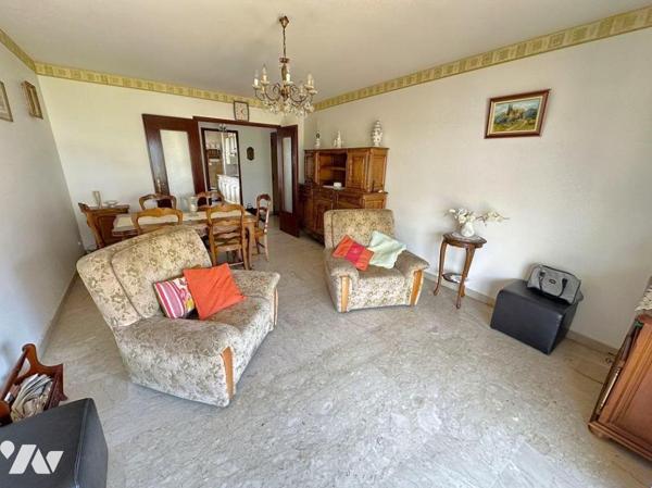A VENDRE TOULON (VAR) 83200 SAINT-ROCH APPARTEMENT T3 DE 68 M2 + GARAGE - DERNIER ETAGE - TERRA...