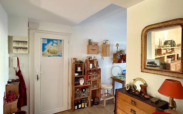 Appartement à vendre    3 pièces • 53 m2 Sète