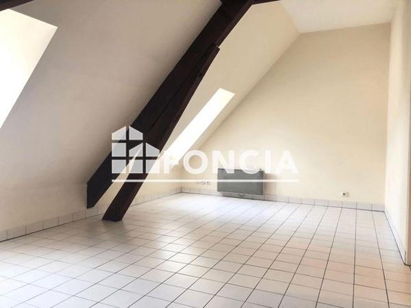 Location Studio 26.6 m² - 2 FAUBOURG SAINT LUBIN Vendome 41100