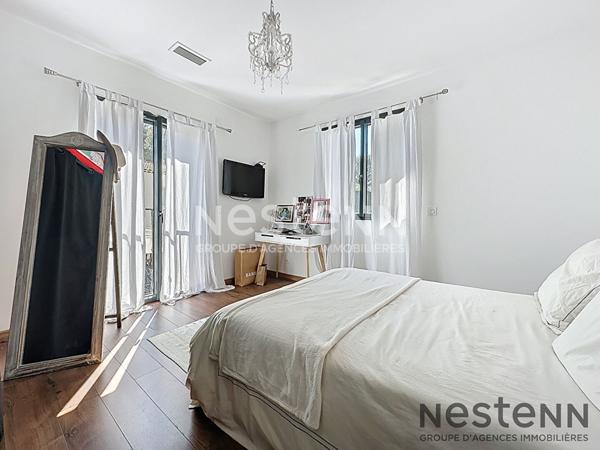 À vendre à Aubagne Fenestrelle ? Villa T5 160 m² avec piscine et prestations de qualité