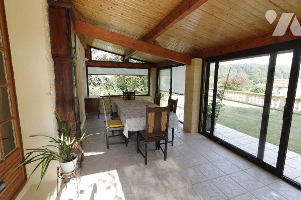 A VENDRE - SARLAT-LA-CANEDA - Maison de 145 m² sur parcelle de 3014 m²