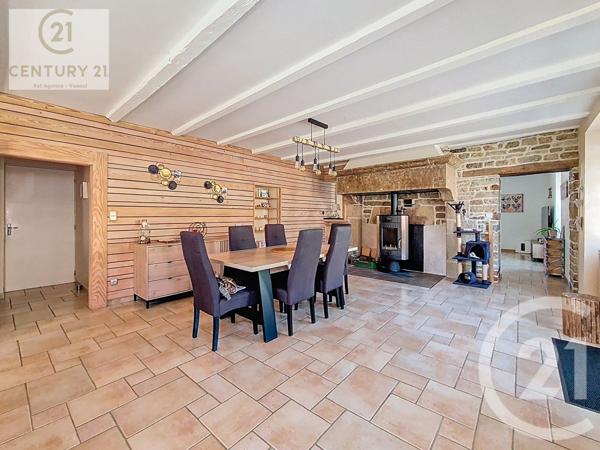 Maison à vendre  9 pièces - 203,50 m2 SAULX - 70