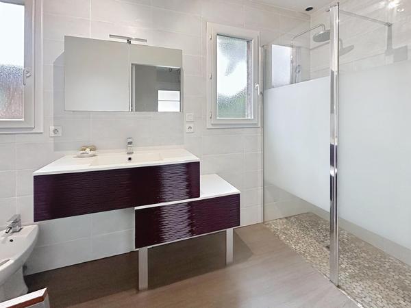 Maison 5 Pièces 154 m2 très lumineuse.