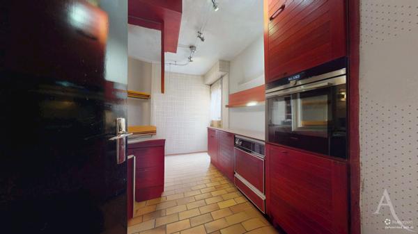 Appartement Grenoble 2 pièces 65 m2 ascenseur 3 balcons garage en option