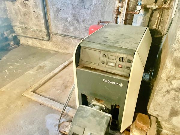 Maison à vendre 6 pièces proche de VOVES (28)