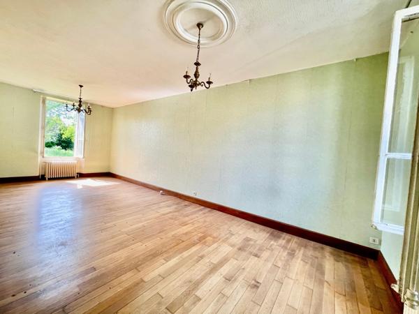 Maison à vendre 6 pièces proche de VOVES (28)