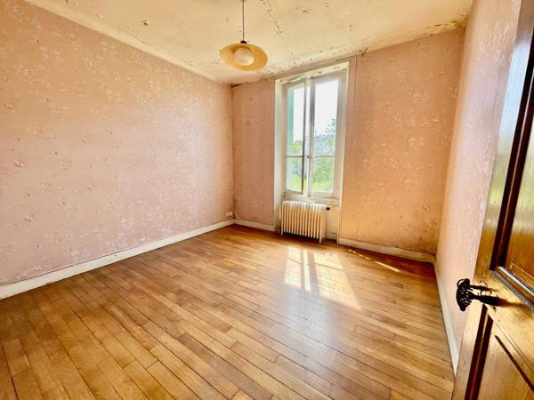 Maison à vendre 6 pièces proche de VOVES (28)