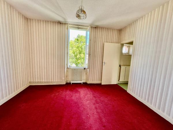 Maison à vendre 6 pièces proche de VOVES (28)