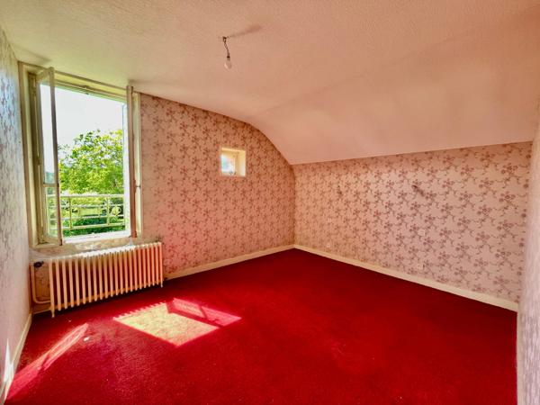 Maison à vendre 6 pièces proche de VOVES (28)