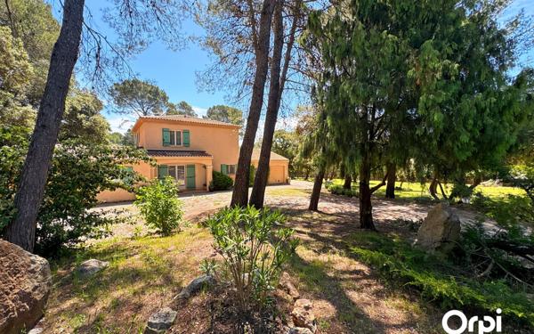 Maison à vendre    6 pièces •  Lorgues