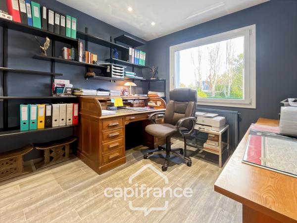 Maison à vendre 7 pièces ORMESSON SUR MARNE (94), quartier du Golf, 215 m2