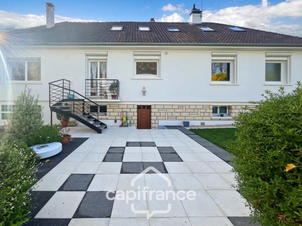 Maison à vendre 7 pièces ORMESSON SUR MARNE (94), quartier du Golf, 215 m2