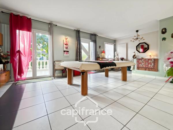 Maison à vendre 7 pièces ORMESSON SUR MARNE (94), quartier du Golf, 215 m2