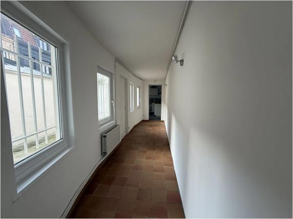 MAISON T6