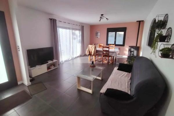 MAISON - RÉNOVÉE - CALME - LUMINEUSE - JARDIN - GARAGE - PROCHE PLAGES