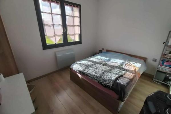 MAISON - RÉNOVÉE - CALME - LUMINEUSE - JARDIN - GARAGE - PROCHE PLAGES