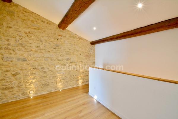 FABRÈGUES - A vendre, Maison vigneronne de 120m2 entièrement rénovée