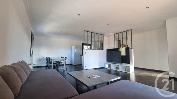 Maison à vendre  6 pièces - 179,95 m2 ST MAXIMIN LA STE BAUME - 83