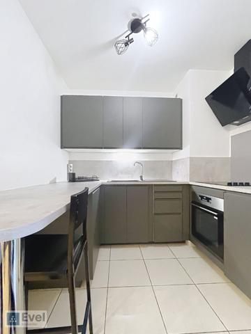 AUDUN LE TICHE - LOCATION F2 MEUBLE AVEC BALCON ET GARAGE