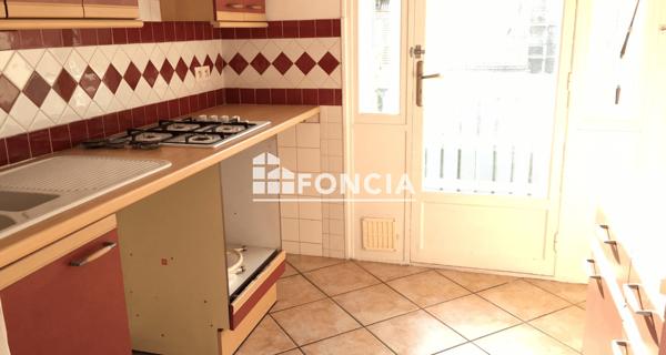 Location Appartement 3 pièces 60.59 m² - Toulon 83000