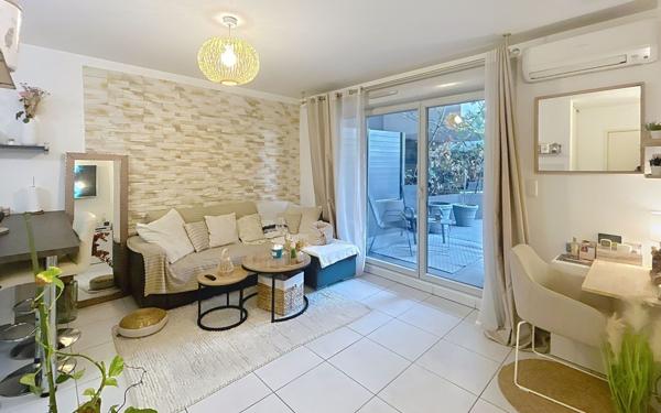 Appartement à vendre    2 pièces • 41,33 m2 Marseille 10