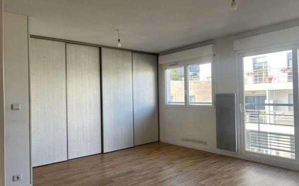 Appartement à vendre    1 pièce • 34,10 m2 La Rochelle
