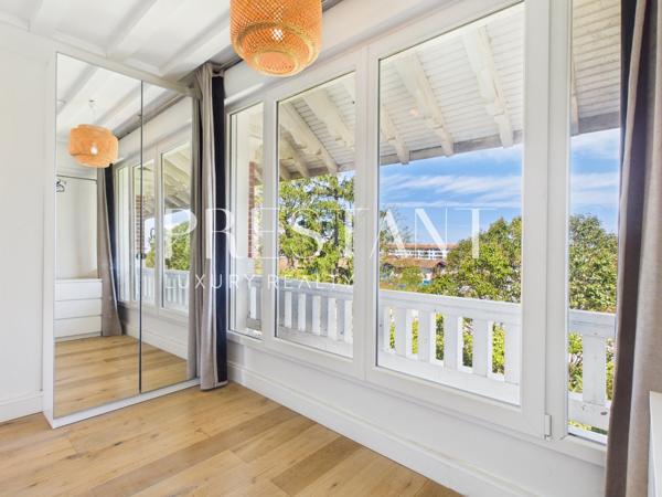 Appartement de 134 m² dans une bâtisse en pierre, à 10 min des plages à vélo, ANGLET