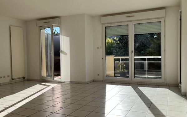 Appartement à vendre    5 pièces • 102 m2 Talant