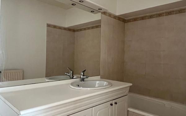 Appartement à vendre    5 pièces • 102 m2 Talant