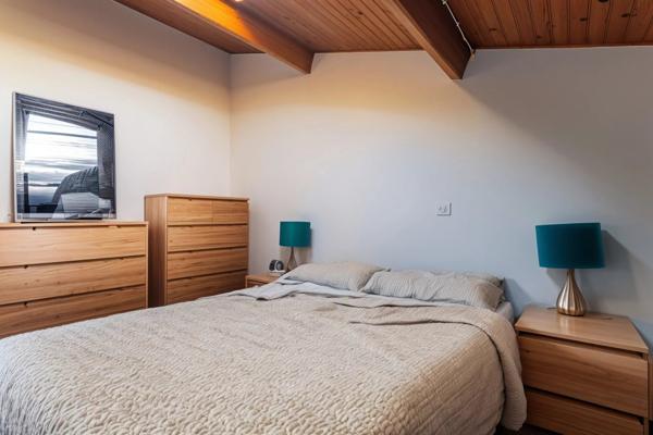 APPARTEMENT 2 CHAMBRES - MEZZANINE - SAINTE-GENEVIEVE DES BOIS 91700