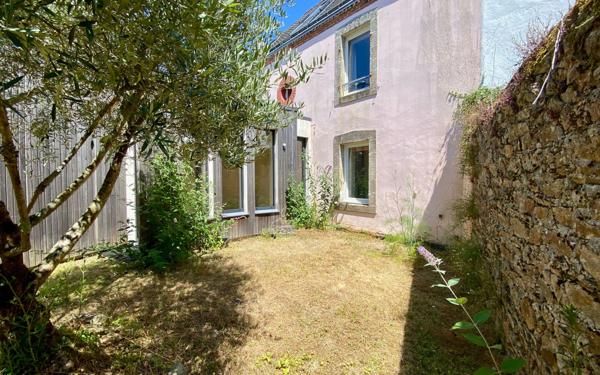 Maison à vendre    6 pièces • 160 m2 Séné