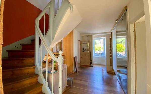 Maison à vendre    6 pièces • 160 m2 Séné