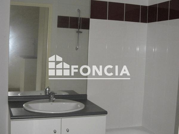 Location Appartement 2 pièces 41.52 m² - 4 SENTIER DU MONTEIL Blaye 33390